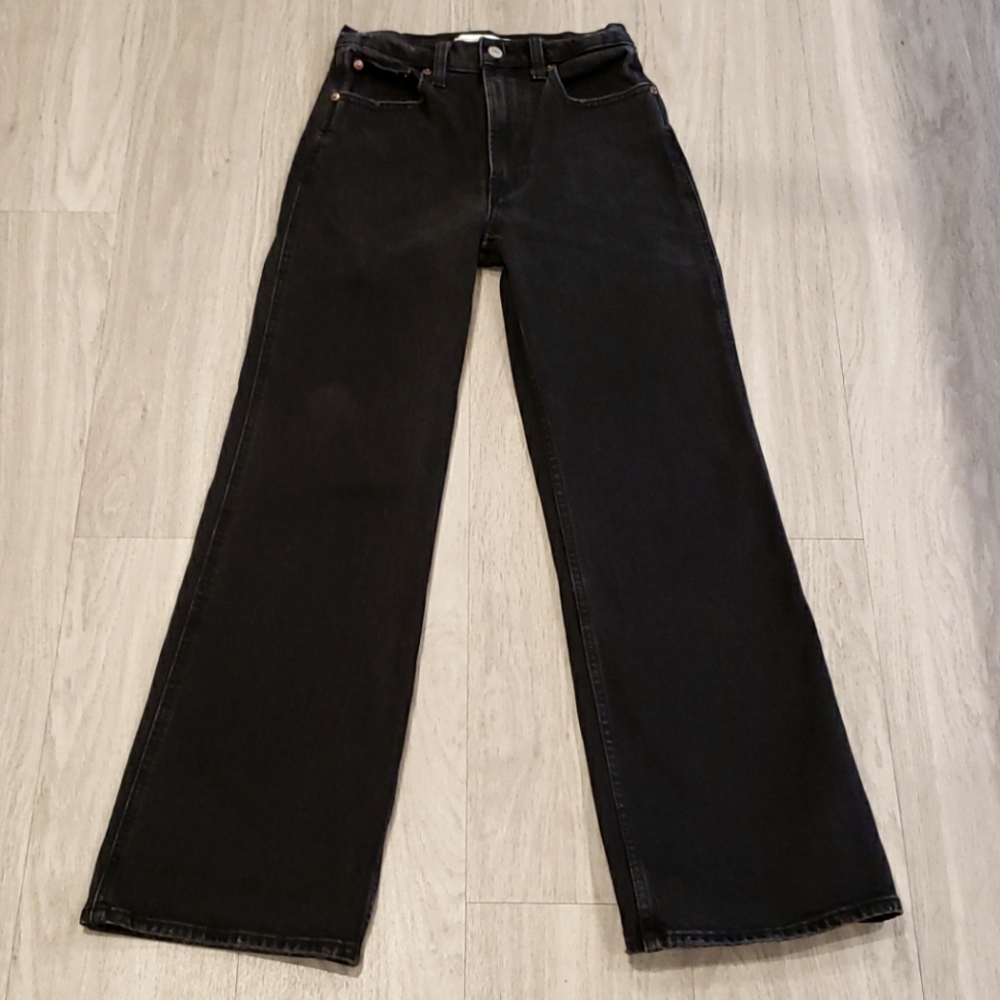 Abercrombie & Fitch 90's Relaxed Ultra High Rise 0